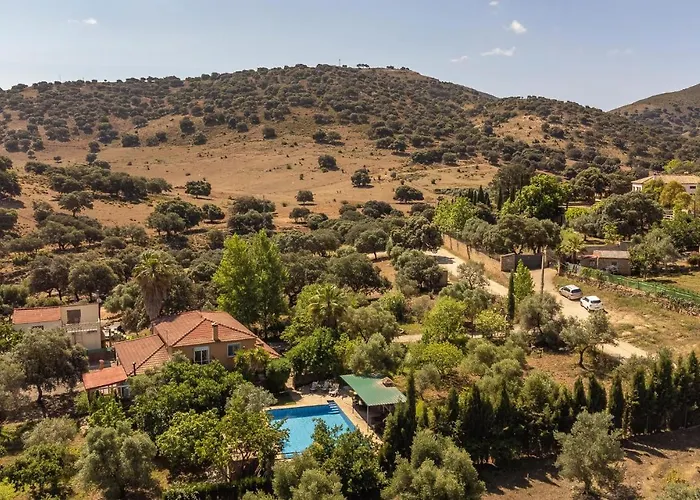 6 Bedroom Gorgeous In Casa vacanze *